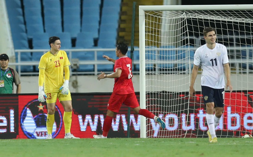 Báo Thái Lan đặc biệt nhắc đến một cầu thủ của Việt Nam trước thềm đại chiến tại Mỹ Đình - Ảnh 1. Báo Thái Lan đặc biệt nhắc đến một cầu thủ của Việt Nam trước thềm đại chiến tại Mỹ Đình - Ảnh 1.