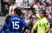 Cú cùi chỏ có thể khiến Chelsea mất 100 triệu bảng