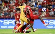 Cuộc đua trụ hạng V-League: 'Lũ' đổ về miền Trung