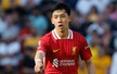 Wataru Endo xứng đáng với hàng rào danh dự tại Stamford Bridge