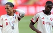 Liverpool đừng trở thành gã khổng lồ chân đất sét 