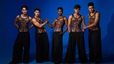 Dàn thí sinh Mister Vietnam 2024 nổi bật trên sàn diễn thời trang ở Singapore