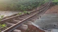 Ảnh hưởng bão số 13: Mưa lũ cuốn trôi nền đường sắt Bắc - Nam đoạn qua Đắk Lắk, Gia Lai