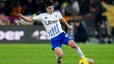 Barca bán cầu thủ đầu tiên trong kỳ chuyển nhượng mùa Hè