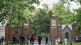 Tổng thống Mỹ ký sắc lệnh hạn chế cấp visa cho sinh viên quốc tế tới Harvard