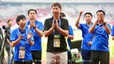 Bóng đá Đông Nam Á 'ngả mũ' trước chiến lược gia Kim Sang Sik