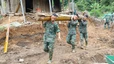 Hình ảnh nỗ lực khắc phục hậu quả mưa lũ ở Tìa Dình, Điện Biên
