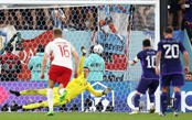 Thủ môn Ba Lan tiết lộ bí quyết cản phá cú sút 11m của Messi