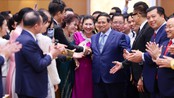 Thủ tướng gặp mặt đại diện doanh nghiệp nhân Ngày doanh nhân Việt Nam