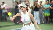 Nữ ca sĩ Việt biến niềm đam mê pickleball thành mô hình kinh doanh gia đình thành công