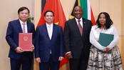 Thủ tướng Phạm Minh Chính hội kiến Tổng thống Nam Phi: Nâng cấp quan hệ lên Đối tác Chiến lược