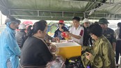 Những người hùng thầm lặng trong vùng mưa lũ ở Khánh Hòa