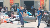 Hình ảnh người dân Thủ đô chung tay ủng hộ đồng bào miền Trung