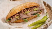Vụ ngộ độc bánh mì ở Quảng Ngãi: Hơn 100 người nhập viện, Cục An toàn thực phẩm chỉ đạo khẩn