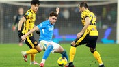 Siêu dự bị tỏa sáng, Napoli thoát thua trong ‘đại chiến’ ở Serie A