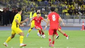 Xem 2 pha cứu thua không tưởng của thủ môn Nguyễn Filip trước Malaysia