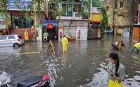 Hà Nội phân luồng giao thông các vị trí bị ngập úng sau bão số 5
