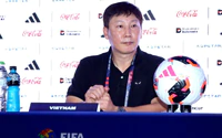 HLV Kim Sang Sik: 'Phải thắng Pakistan'