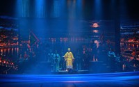 Vở diễn "Huyền tích Hồ Gươm" - Sự kết hợp giữa nghệ thuật biểu diễn trực tiếp với công nghệ AI