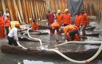 Khai quật tàu đắm Bình Châu - đế cột buồm, mũi thuyền và bánh lái