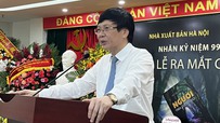 Nhà báo Hồ Quang Lợi: Sống trọn vẹn với "Người trên đường đời"