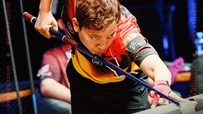 Cơ thủ số một Việt Nam khởi đầu hành trình bảo vệ ngôi vô địch Scottish Open bằng chiến thắng nhẹ nhàng