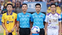Bi hài V-League: Trọng tài không cho thay người vì... không hiểu luật