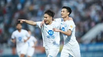 Sao Nam Định tỏa sáng, HLV Kim Sang Sik có lựa chọn sáng giá thay thế Ngọc Tân