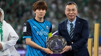 Chủ tịch VFF trao giải tại chung kết AFC Champions League Elite 2024/25