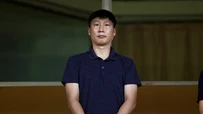 Hơn nửa đội hình với 2 cầu thủ nhập tịch vắng mặt trong trận đấu lớn của HLV Kim Sang Sik