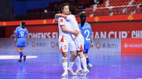Futsal nữ Việt Nam xuất hiện 'cánh chim lạ' tới từ đất Mỏ