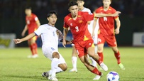 HLV Kim Sang Sik trao cơ hội 'vàng' cho Minh Khoa