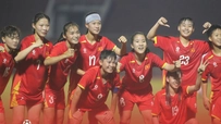 Thắng nhẹ đối thủ đáng gờm nhất bảng, Việt Nam mở toang cánh cửa vào bán kết giải Đông Nam Á