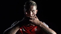 Tin chuyển nhượng ngày 27/7: Sao Liverpool nghỉ trận thua Milan để tới Bayern; Arsenal chính thức công bố 'bom tấn'