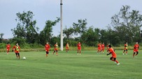 HLV Mai Đức Chung về nước, đội tuyển Việt Nam hoàn thiện đội hình