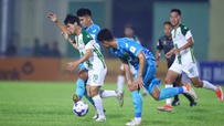 Mùa giải 2025/26 'khó nhằn' với hạng Nhất 