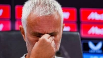 Mourinho nhòa lệ, thế giới bóng đá tiếc thương cựu đội trưởng Porto