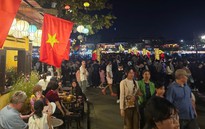 Khách quốc tế phấn khởi bắt đầu hành trình khám phá các địa danh ở Việt Nam