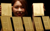 Giá vàng và bạc thế giới hạ nhiệt sau khi liên tiếp lập kỷ lục