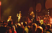 Album "Palace for the People": Greta Van Fleet "xây" cung điện cho người yêu rock
