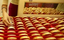 Giá vàng vẫn neo trên mốc 5.000 USD/ounce