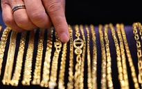 Giá vàng đi ngang trong phiên đầu tuần