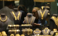 Giá vàng sáng 24/3 hồi phục sau chuỗi ngày lao dốc