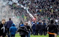 Bạo loạn sau trận derby, một liên đoàn bóng đá phải mở cuộc điều tra khẩn cấp