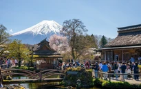 Vẻ đẹp cổ tích của Oshino Hakkai - ngôi làng cổ dưới chân núi Phú Sĩ, Nhật Bản