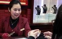 Giá vàng sáng 2/4 giảm 1,2 triệu đồng/lượng