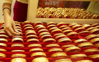 Giá vàng phục hồi khi Mỹ gia hạn lệnh ngừng bắn với Iran