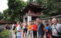 Loạt di tích, danh thắng tại Hà Nội thu hút đông du khách trong kỳ nghỉ lễ 