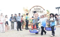  Khi ký ức hàng rong hòa nhịp cùng phố biển hiện đại