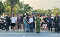 Quan hệ nghệ sỹ - người hâm mộ: Tính hai mặt trong thời đại số